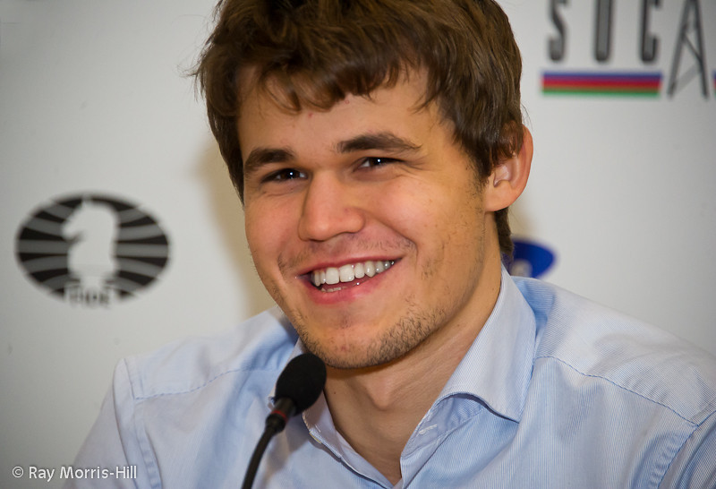 FIDE_130401_1344-Edit-L